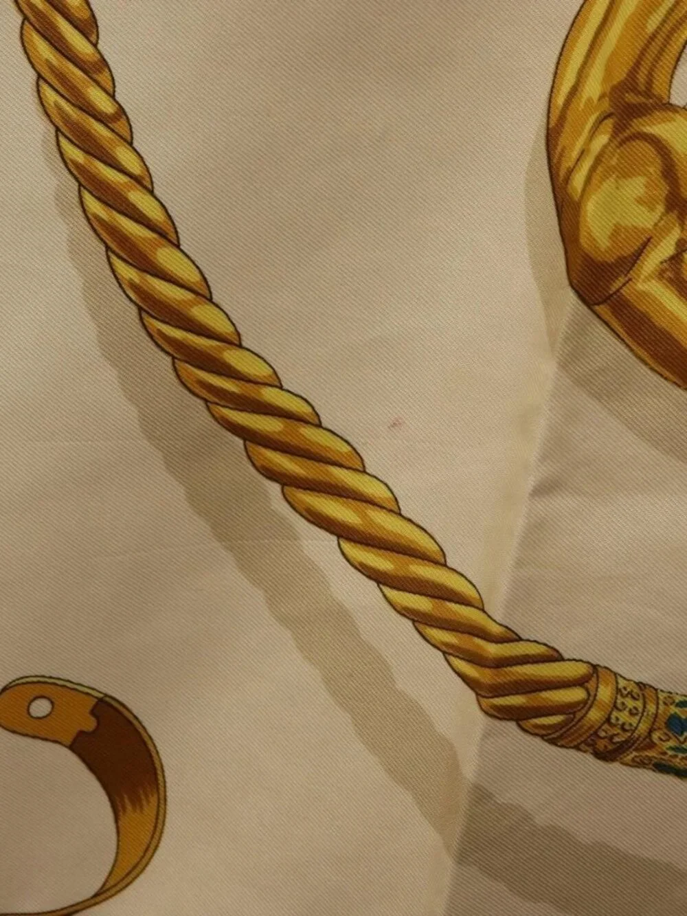 HERMES Carre 90 Scarf 